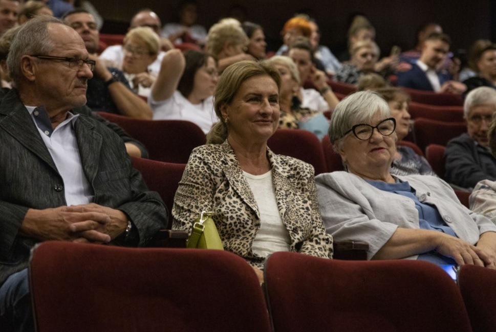 Taneczna podróż przez różne style, gala CT Cadmans